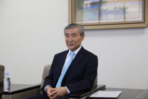 Yoshimaro Hanaki, Präsident und CEO der Okuma Corporation im Interview mit AzetPR.